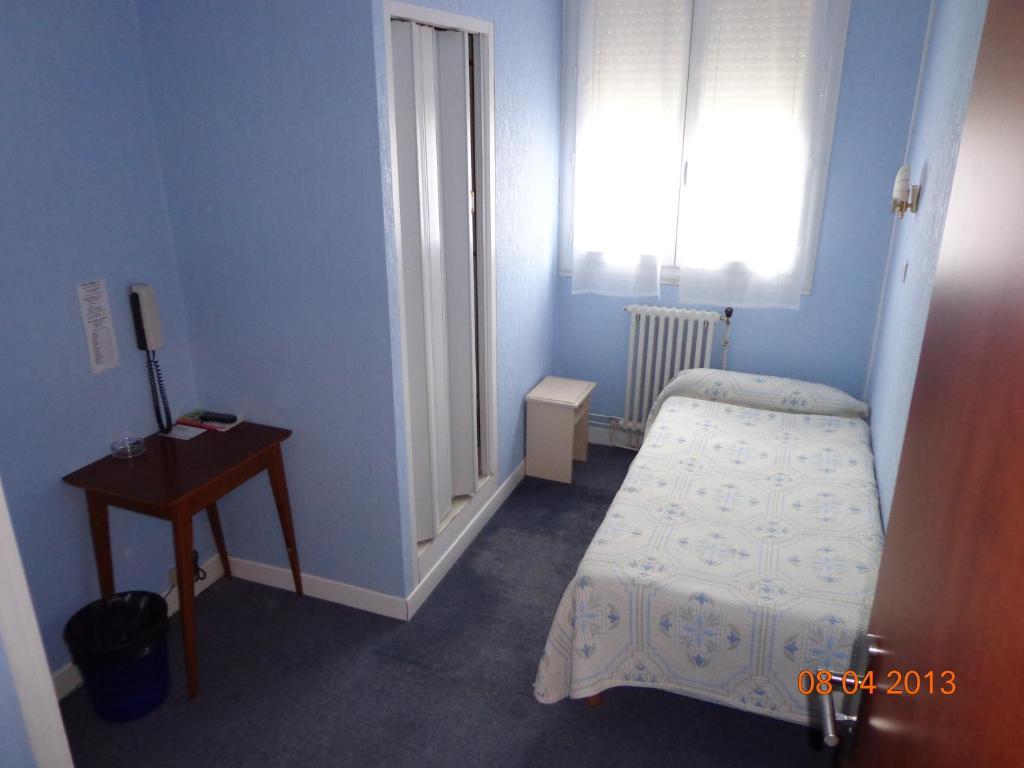 Hotel Helios Λούρδη Δωμάτιο φωτογραφία